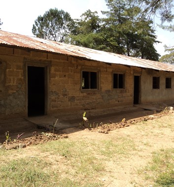 Moving Mountains Kenya Malunga School