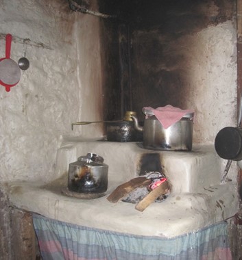Moving Mountains Nepal Eco-Friendly Cooking Stoves, Bumburi