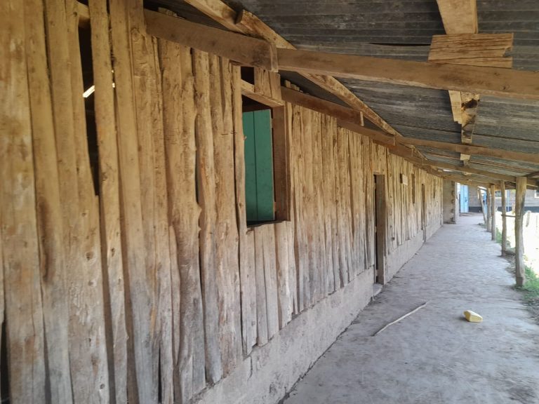 Gatuanyaga Primary - walkway for original classes
